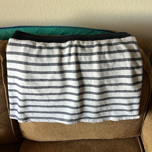 Jones New York Terrycloth Skirt/beach cover up - Picture 5 of 5